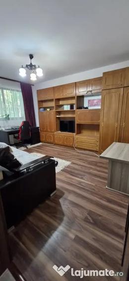 Inchiriez apartament 2 camere Drumul Taberei de la 1 sept - 2