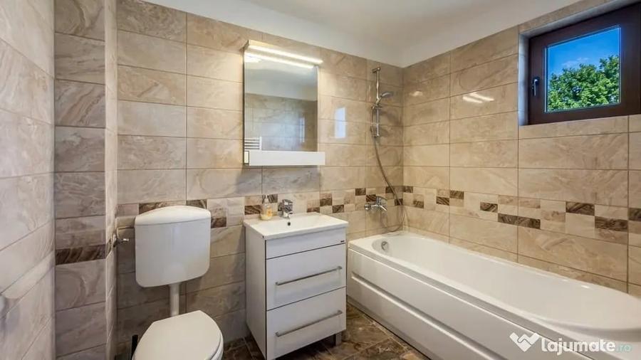 Garsonieră în Săbăreni