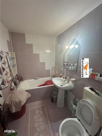 Apartament cu 2 camere decomandat în Ampoi 3