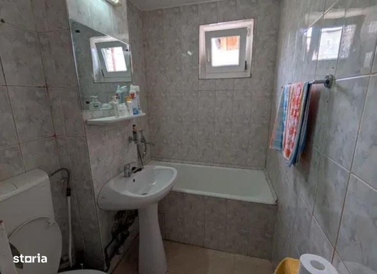 Apartament cu 3 camere în Dărmănești