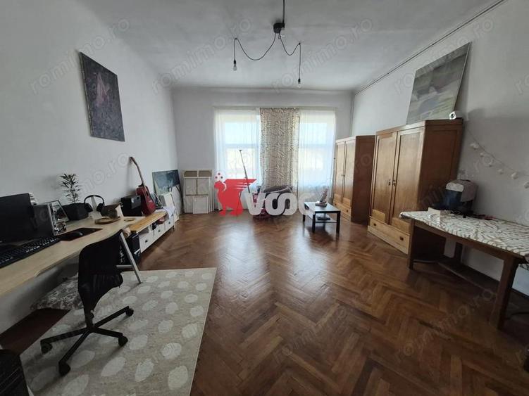 Apartament cu 2 camere semidecomandat în Badea Cârțan