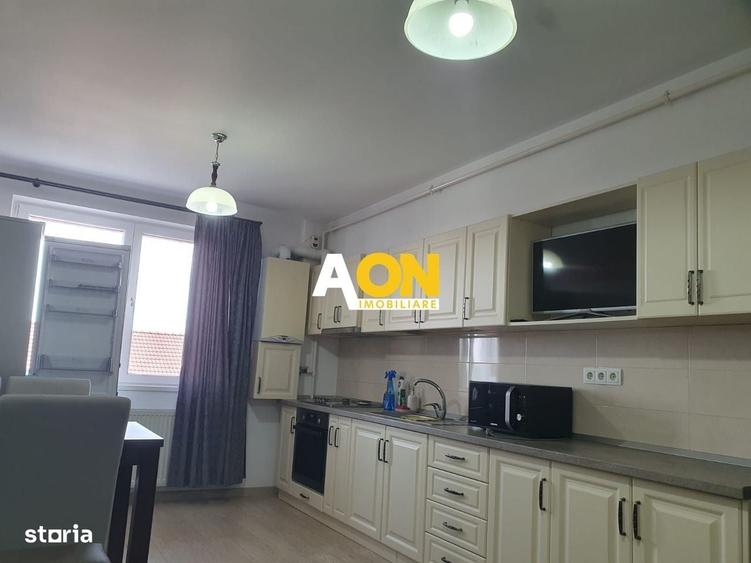 Apartament cu 3 camere în Cetate