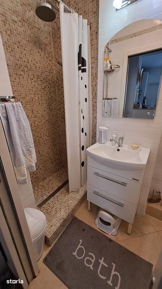 Apartament cu 4 camere decomandat în Gării