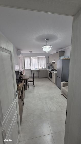Apartament cu 3 camere în Theodor Pallady