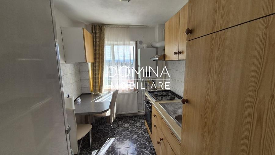 Apartament cu 2 camere semidecomandat, mobilat în Nicolae Titulescu