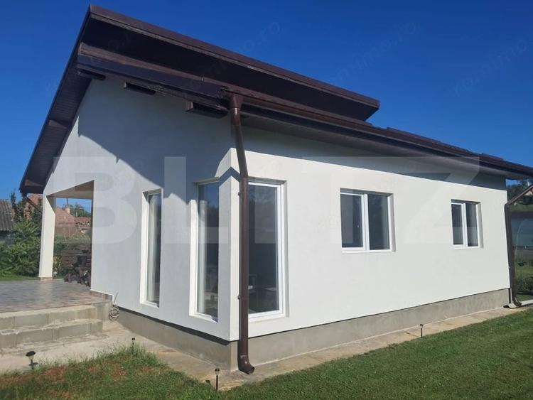 Casă cu Teren 841 Mp în Ceuaș