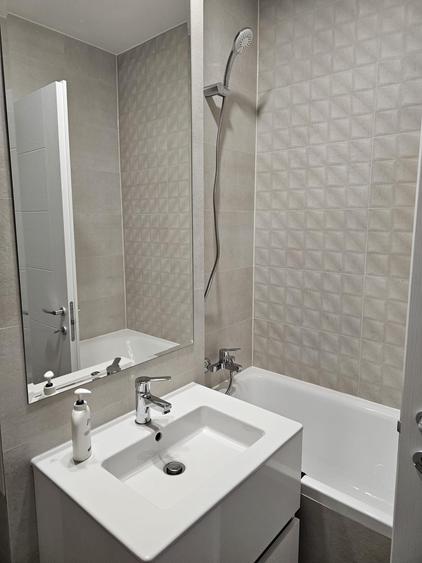 Apartament cu 2 camere decomandat în Theodor Pallady