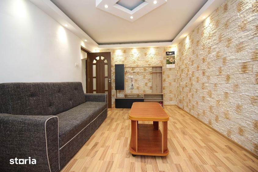 Apartament cu 3 camere decomandat, mobilat în Sălăjan