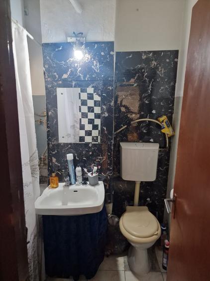 Apartament cu 4 camere semidecomandat în Central