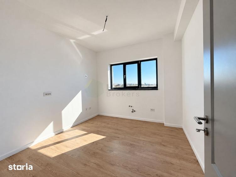 Casă cu 4 camere cu Teren 400 Mp în Central