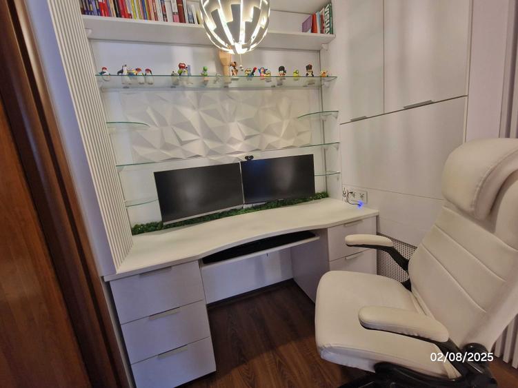 Apartament cu 3 camere decomandat în Timpuri Noi