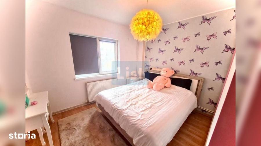 Apartament cu 3 camere în Mioriței