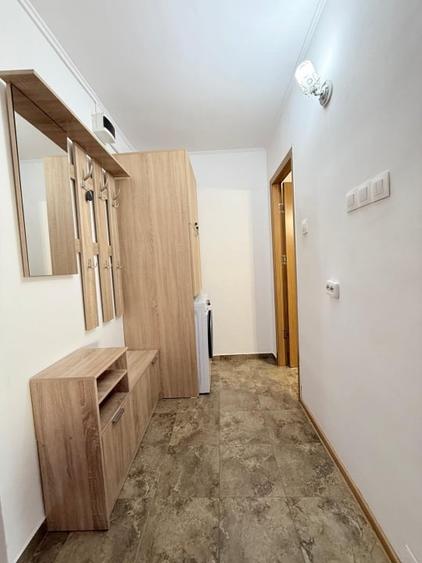 Garsonieră decomandată în Faleza Nord