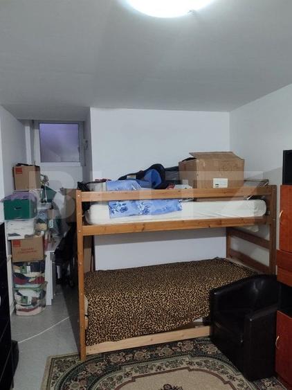 Apartament cu 2 camere semidecomandat, mobilat în Semicentral