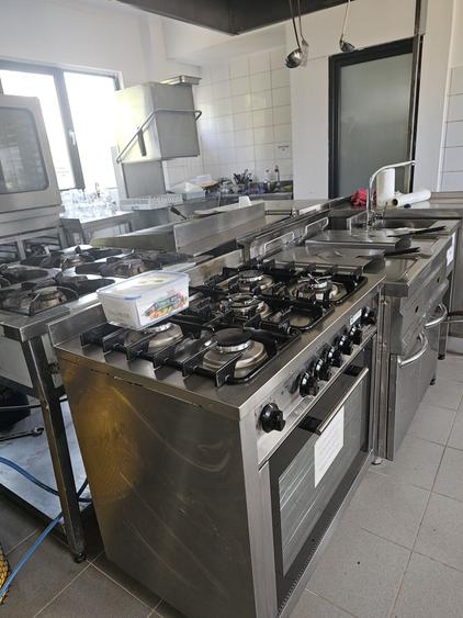 Spațiu comercial, de 260 mp, în Central