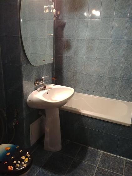 Apartament cu 4 camere decomandat în Lăpuș