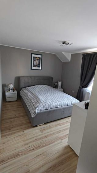 Casă cu 4 camere în Sântandrei