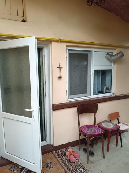 Casă cu 4 camere în Exterior Vest