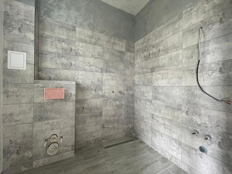 Duplex cu 4 camere cu Canalizare în Giroc