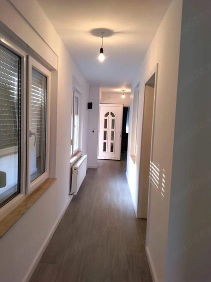 Casă cu Teren 1200 Mp în Nepos