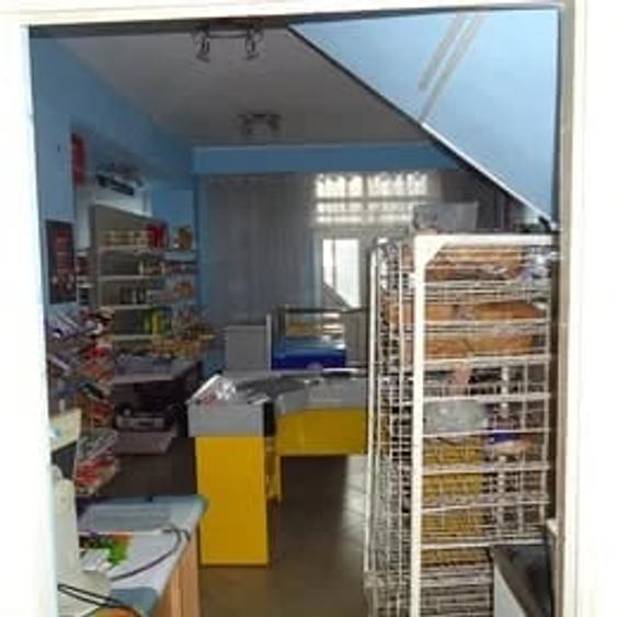 Spațiu comercial, în Pătrăuți