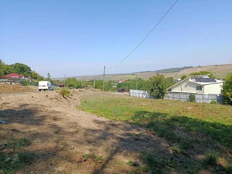 Teren de 2000 mp, în Central