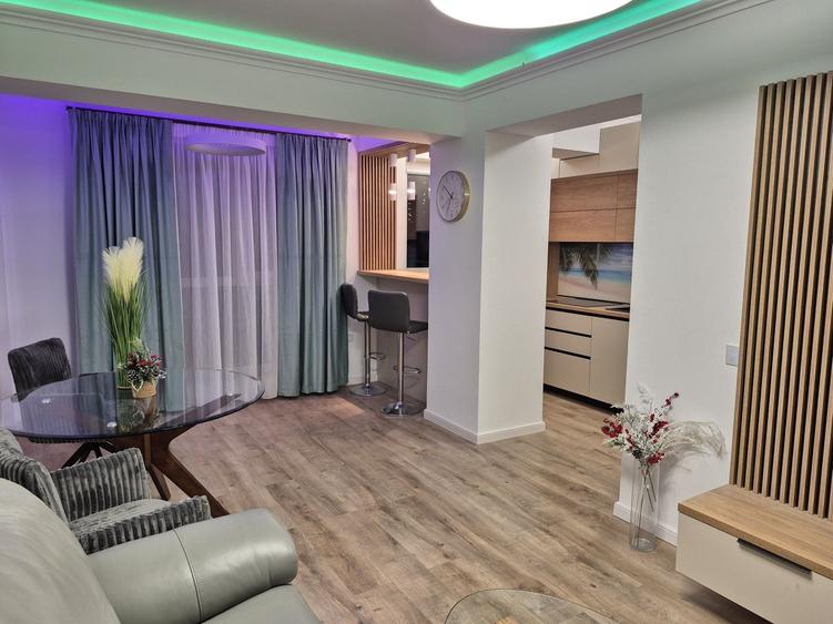 Apartament cu 2 camere decomandat în Exterior Vest