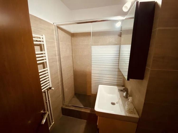 Apartament cu 2 camere decomandat în Tomis II