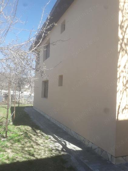 Casă cu 5 camere cu Teren 567 Mp în Târgu Neamț