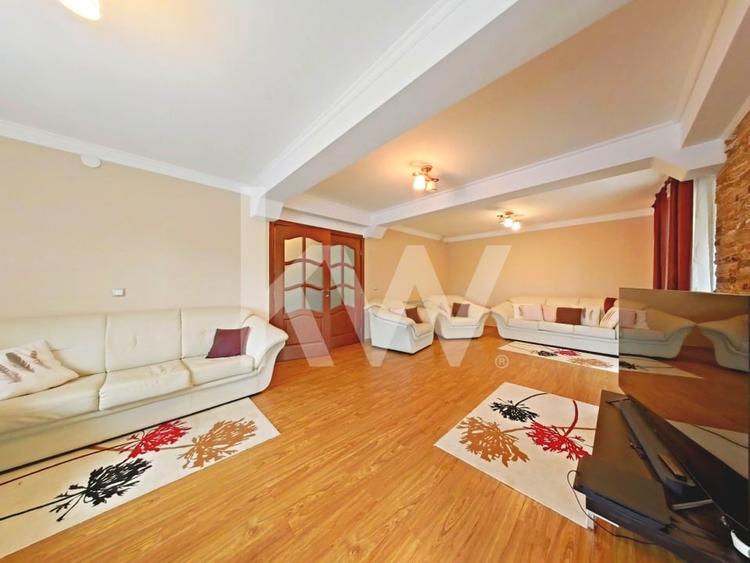Casă individuală cu 4 camere cu Garaj în Tărlungeni