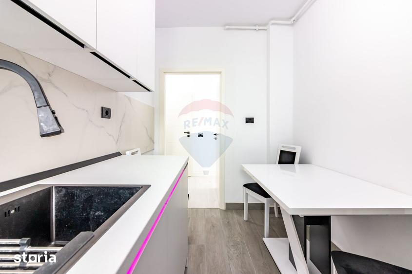 Apartament cu 2 camere decomandat în Central