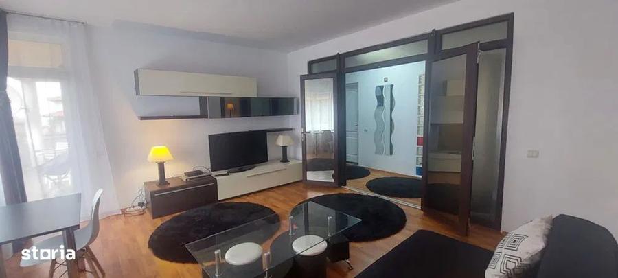 Apartament cu 3 camere decomandat, mobilat în Bună Ziua
