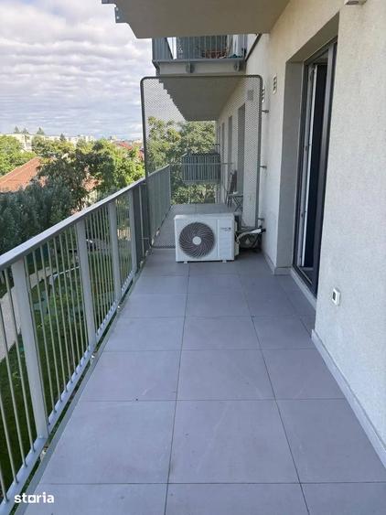 Apartament cu 2 camere decomandat în Sud