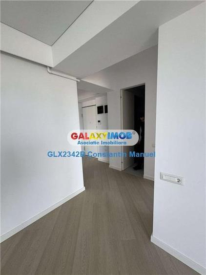 Apartament cu 3 camere decomandat în Aviației