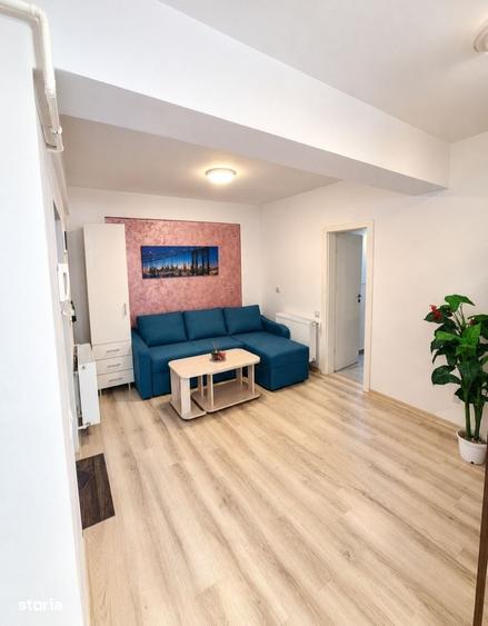 Apartament cu 2 camere semidecomandat în Craiovița Nouă