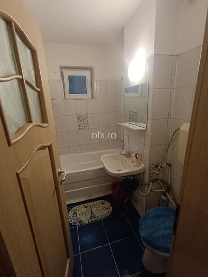Proprietar vand apartament 2 camere, etaj 1, zona Catedrala-Kaufland