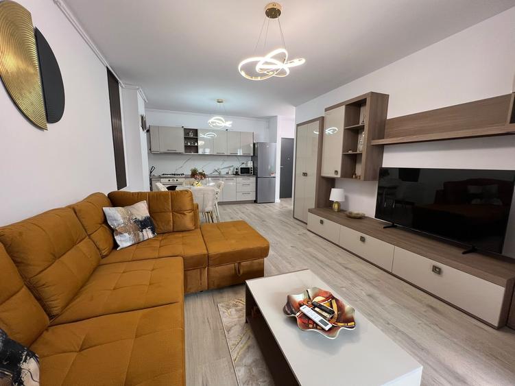 Apartament cu 2 camere decomandat în Tomis Nord