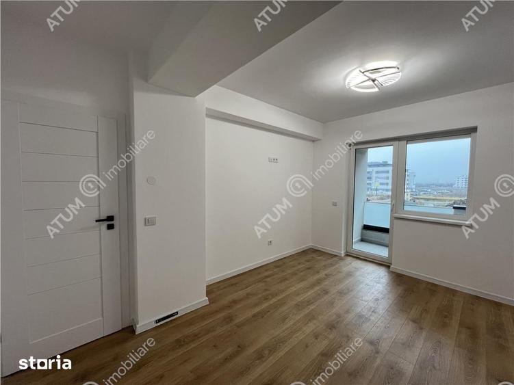 Apartament cu 3 camere decomandat în Piața Cluj