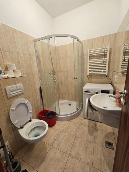 Apartament cu 2 camere semidecomandat în Palat