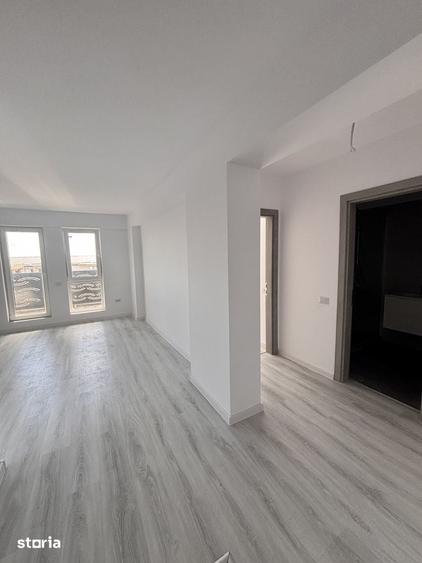 Apartament cu 2 camere semidecomandat în Central — fotografia 1