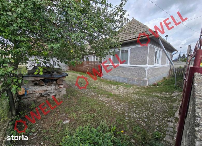 Casa familiala de vanzare in loc. Intorsura Buzaului, str. Bisericii! - 2