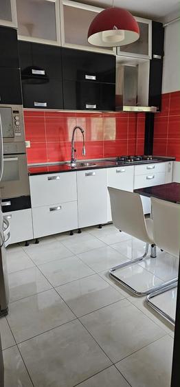 Apartament cu 2 camere decomandat în Prelungirea Ghencea