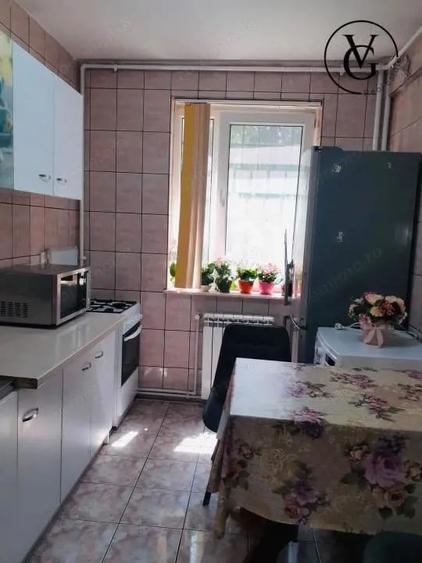 Apartament cu 2 camere semidecomandat în Tomis III