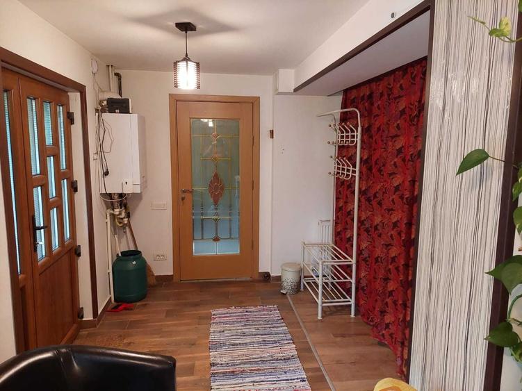 Casă cu 2 camere cu Teren 50 Mp în Prelungirea Ghencea