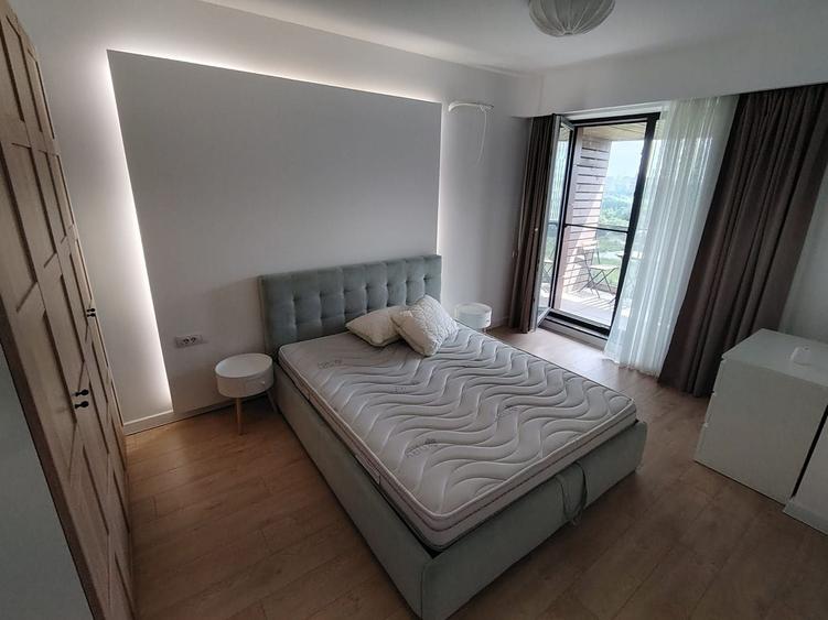 Apartament cu 2 camere decomandat, mobilat în Politehnica