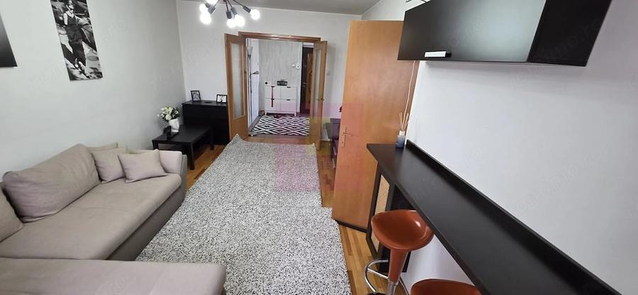 Apartament cu 2 camere decomandat în Autogară