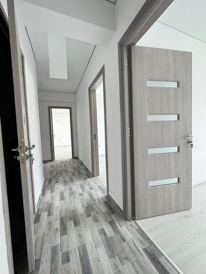 Apartament cu 3 camere decomandat în Militari