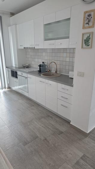 Apartament cu 3 camere decomandat în Aurel Vlaicu