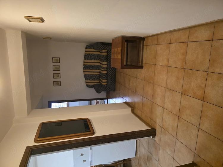 Garsonieră decomandată în Central