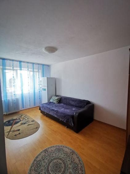Garsonieră decomandată în Narcisa